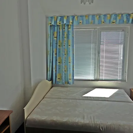 Guest Casa Luba Апартаменты Свети-Влас